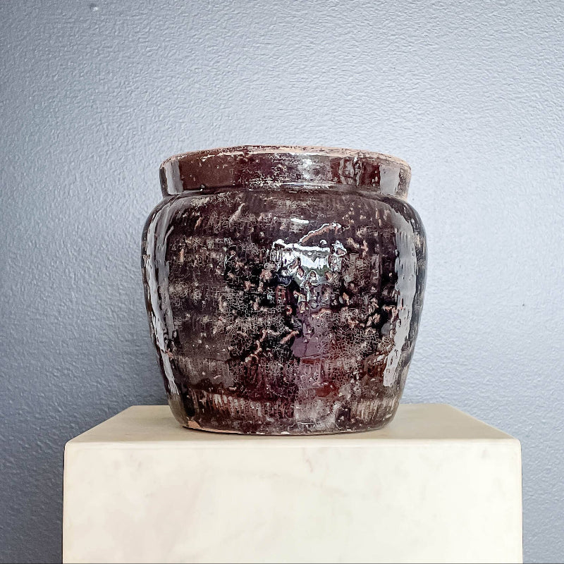 Glossy terracota pot