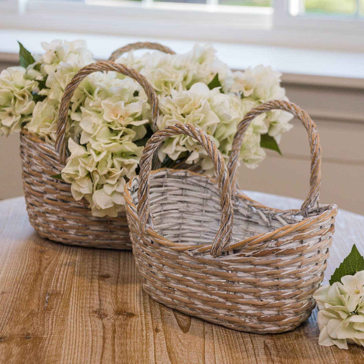 White Moses Basket (set of 2)