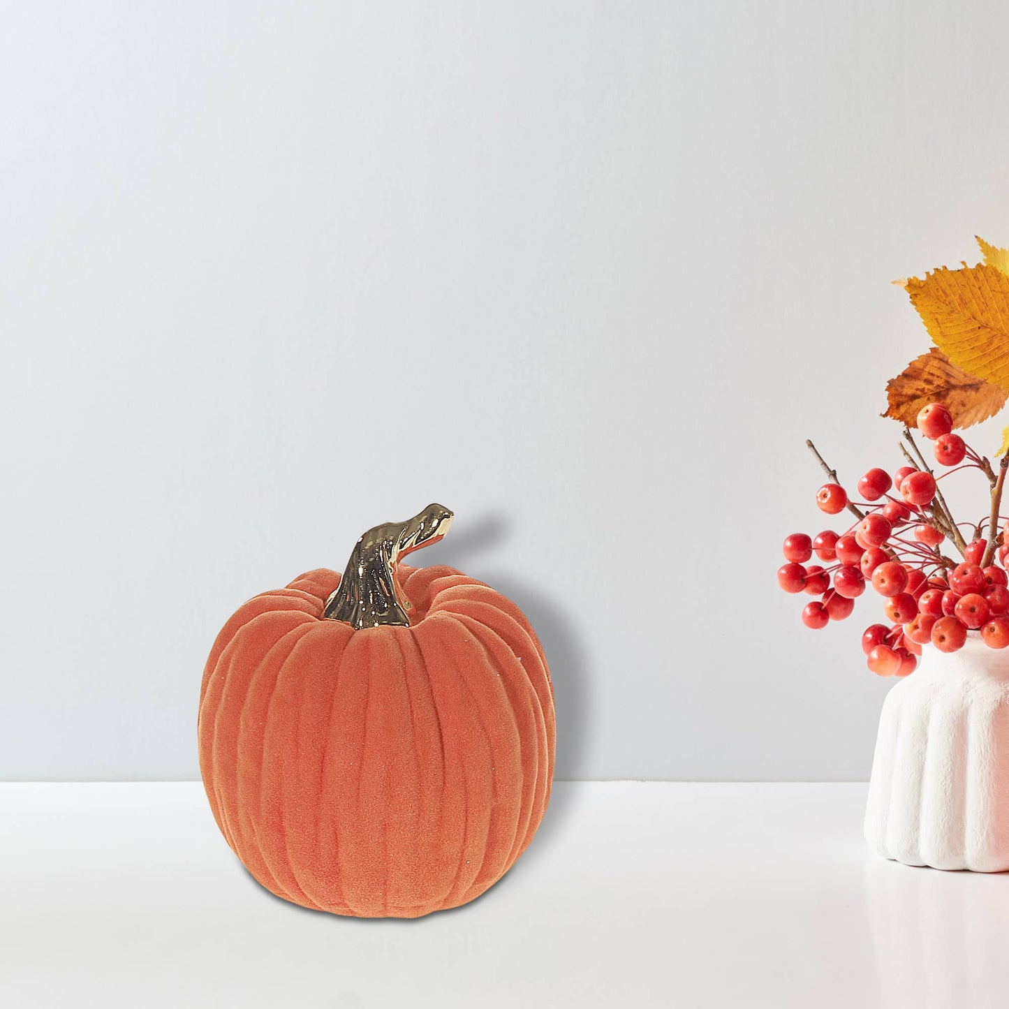 DOLOMITE FLOCKED PUMPKIN (SMALL)